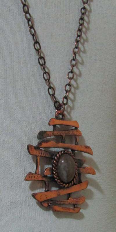 Vintage Hammered Copper Bars Pendant with Agate
