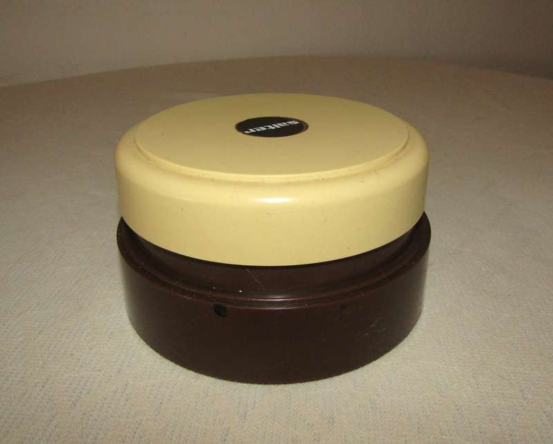 Retro 1977 Salter Kitchen Scale (2.2kg x 25g) - Made in England