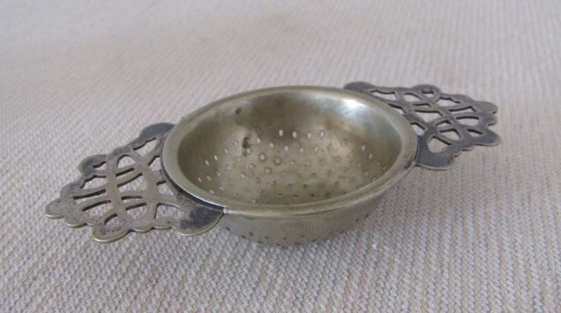 Vintage Art Nouveau Style Silver Plated Tea Strainer with Stand - EPNS, Made in England