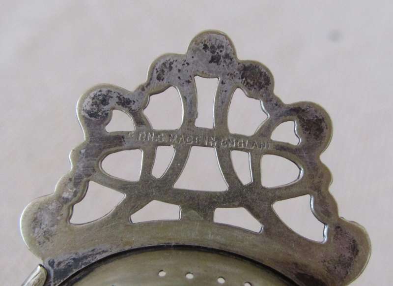 Vintage Art Nouveau Style Silver Plated Tea Strainer with Stand - EPNS, Made in England