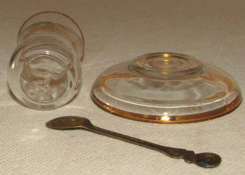 Pair of Vintage Pasabahce Istanbul Turkey Gold Trimmed Tea Cups with Saucers and Gilt Spoons