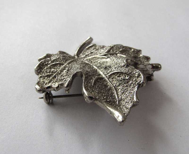 Vintage Silver Tone Maple Leaf Brooch Pin by Hollywood