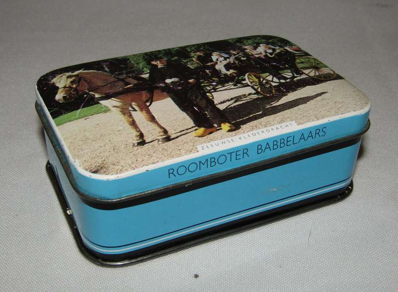 Small Vintage LJ Jooste, Middelburg Holland Roomboter Babbelaar 135g Tin