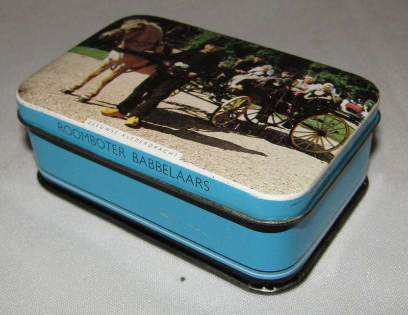 Small Vintage LJ Jooste, Middelburg Holland Roomboter Babbelaar 135g Tin