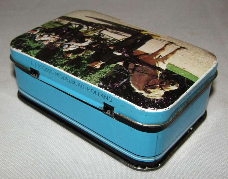 Small Vintage LJ Jooste, Middelburg Holland Roomboter Babbelaar 135g Tin