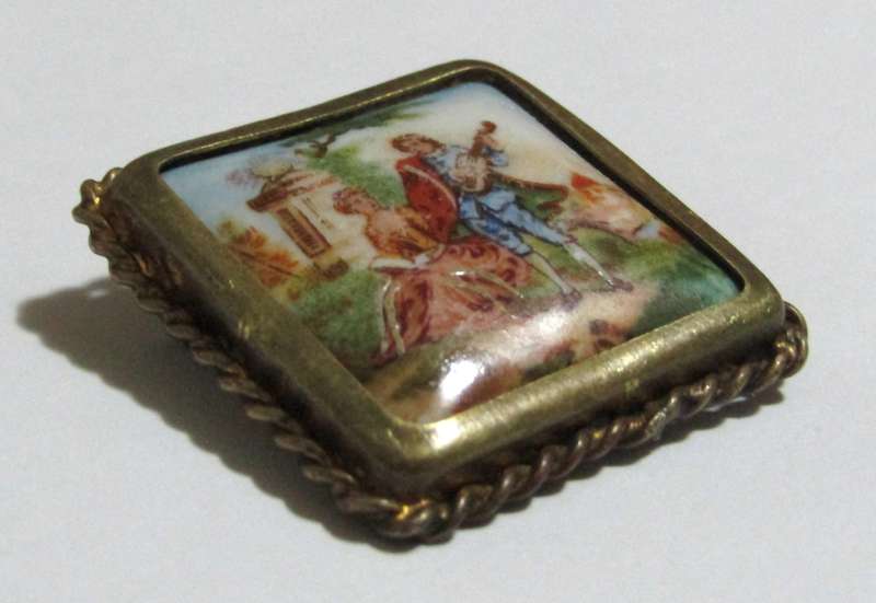 Vintage Hand-Painted Limoges France Brooch Pin in Brass Setting