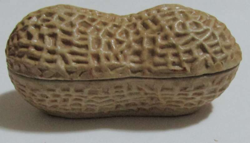 Vintage Peanut-Shaped Ceramic Trinket Box with Kangxi Mark