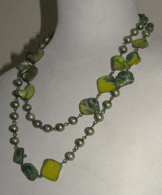 Retro 1980s Extra Long Green Dyed Mother of Pearl Beaded Necklace