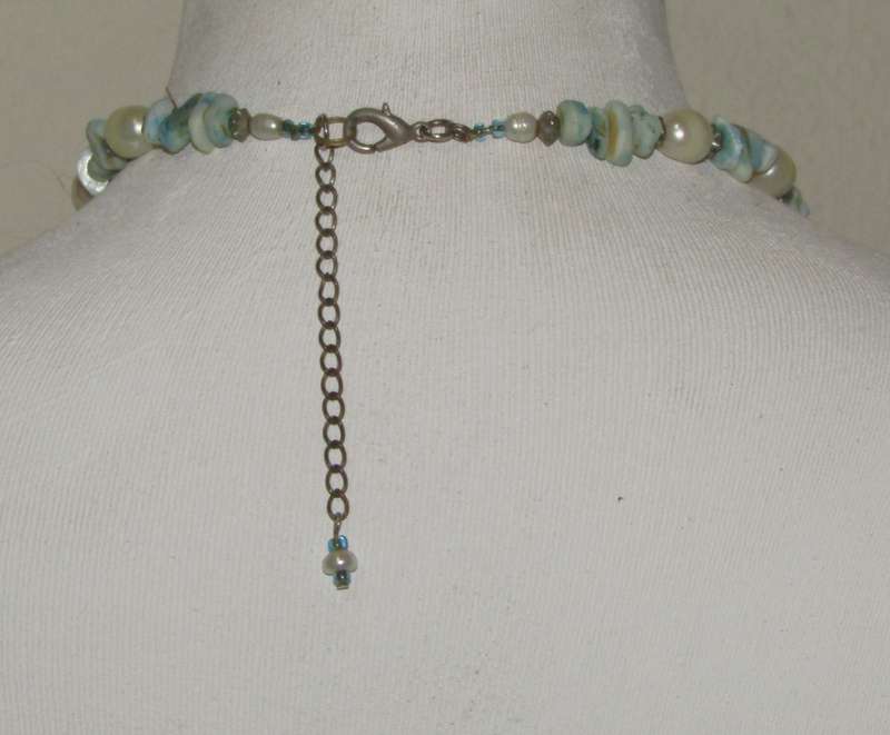 Retro 1980s Blue Mother of Pearl Spike Bib Necklace