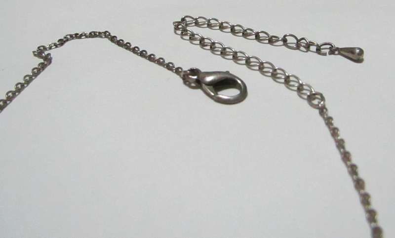 Vintage Silver-Tone and Peridot Rhinestone Pendant Necklace