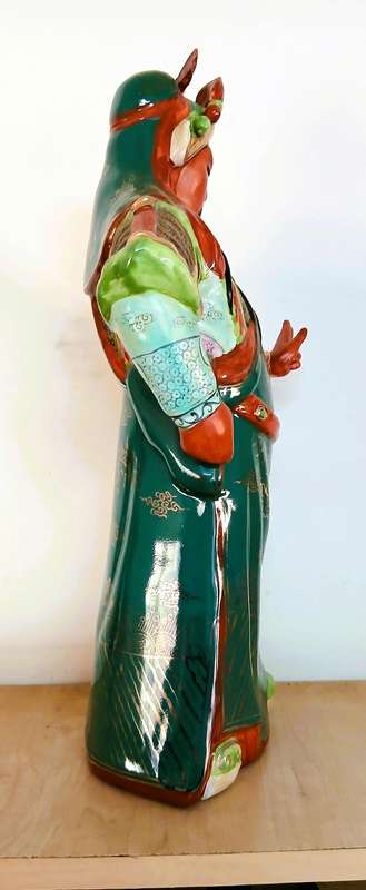Guan Yu Porcelain Warrior Figure | Authentic Shiwan Ware | Vintage Chinese God of War (40cm)