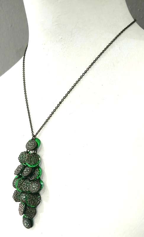 Avon Serbia Vanessa Necklace | Rare 1970s Collectible | Green Glass, Faux Shell & Brass