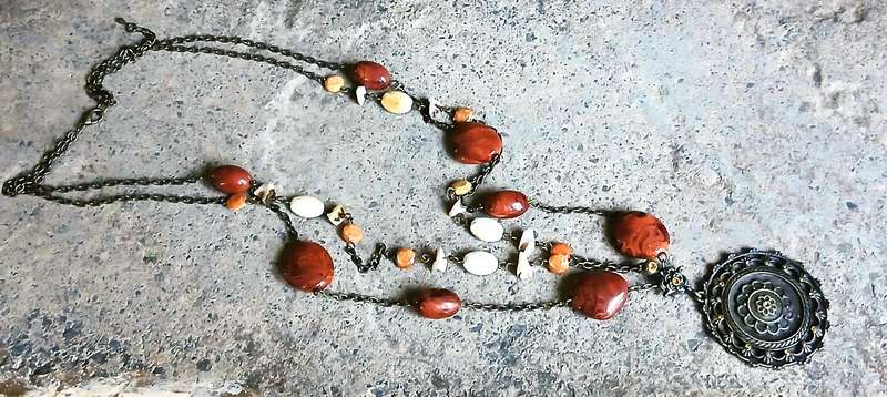 Vintage Boho Pendant Necklace | 1970s Earth-Tone Double Strand | Tribal Folk Revival Style