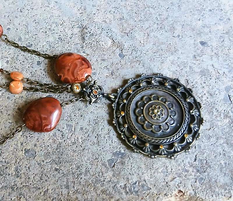 Vintage Boho Pendant Necklace | 1970s Earth-Tone Double Strand | Tribal Folk Revival Style