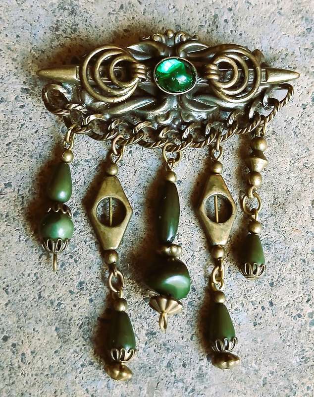Vintage Brass-Tone Brooch | Emerald Glass Cabochon & Dangles | Art Nouveau Revival