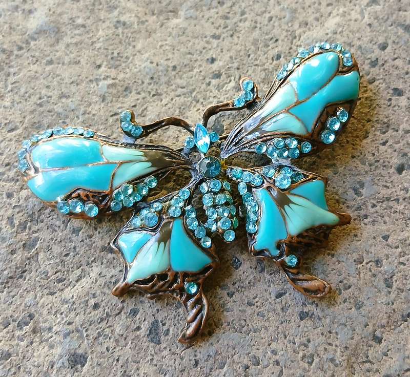 Vintage Copper-Tone Butterfly Brooch | Blue Enamel & Crystal Wings | Eye-Catching Statement Pin