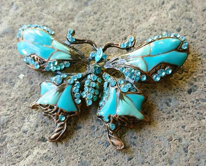 Vintage Copper-Tone Butterfly Brooch | Blue Enamel & Crystal Wings | Eye-Catching Statement Pin