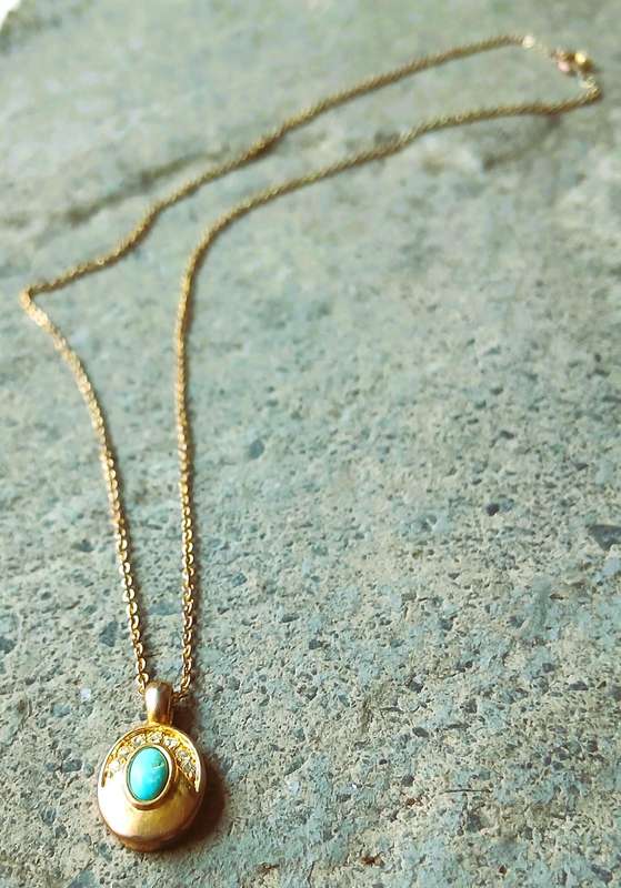 Vintage Gold Tone Pendant Necklace | Oval Drop with Turquoise & Clear Stones