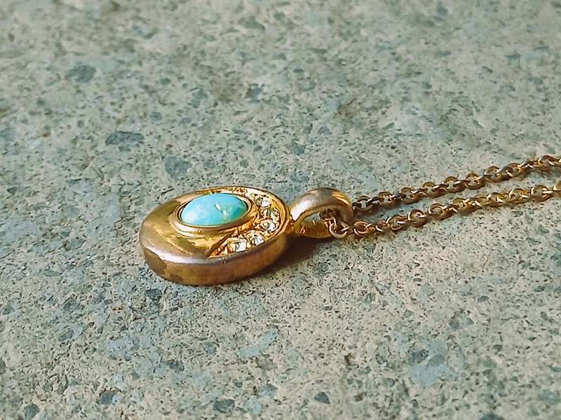 Vintage Gold Tone Pendant Necklace | Oval Drop with Turquoise & Clear Stones