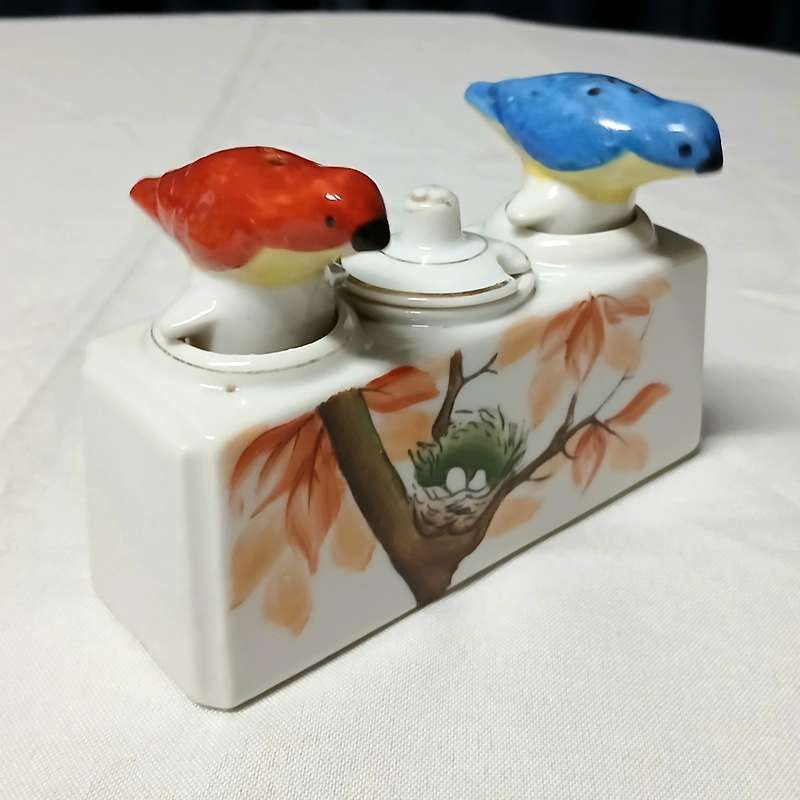 Vintage Bird Nodder Cruet Set | Hand Painted PAT TK & King's Way Mark | Red & Blue Porcelain Shakers