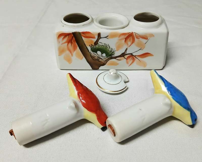 Vintage Bird Nodder Cruet Set | Hand Painted PAT TK & King's Way Mark | Red & Blue Porcelain Shakers