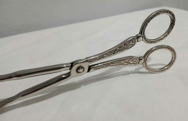 Vintage EP Zinc Bird Claw Tongs | Ornate Handles | 23cm Serving Utensil