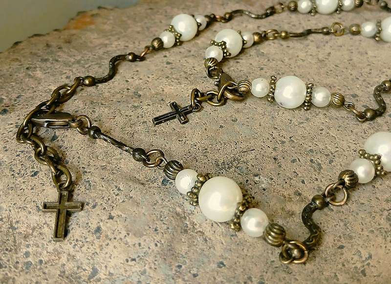 Vintage Faux Pearl Necklace & Bracelet Set | Antiqued Brass with Cross Charms | Rosary Style