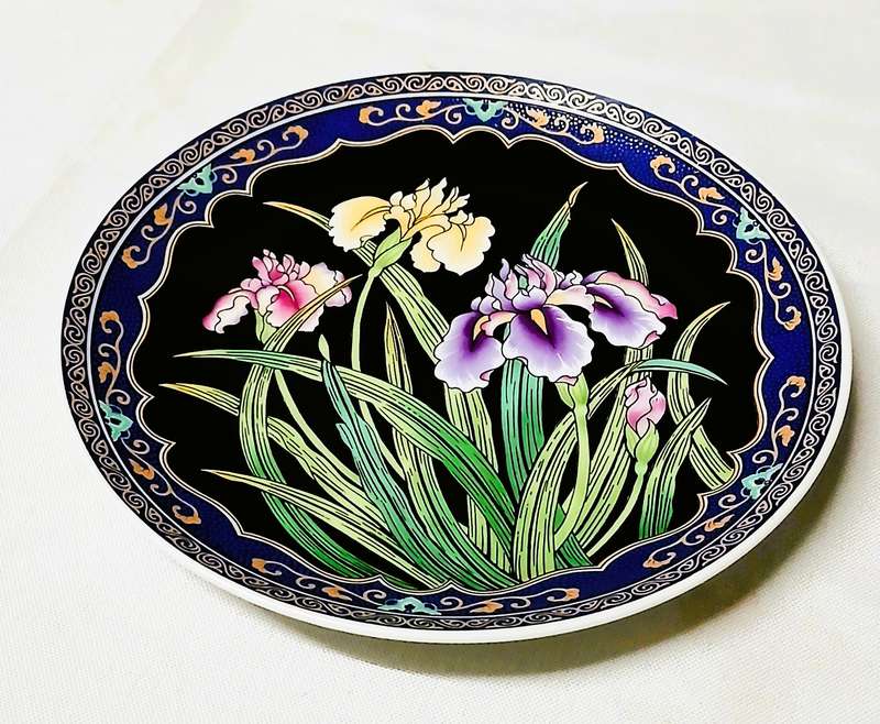 Vintage Imperial Hokkaido Imari Plate | Japanese Decorative Iris Motif | Cobalt & Gold Trim Display