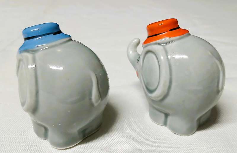 Vintage Kissing Elephant Salt & Pepper Shakers | Mid-Century Japan Style Ceramic | Orange & Blue Hat