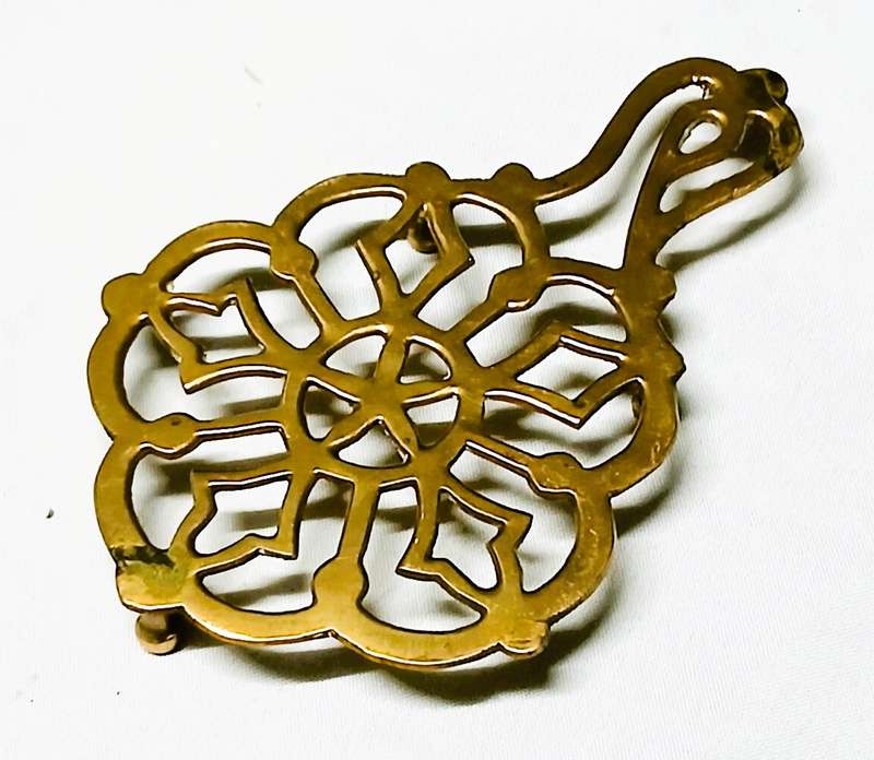 Vintage Ornate Brass Trivet | Footed Hot Plate Stand with Floral Scrollwork | Vintage Kitchen Decor
