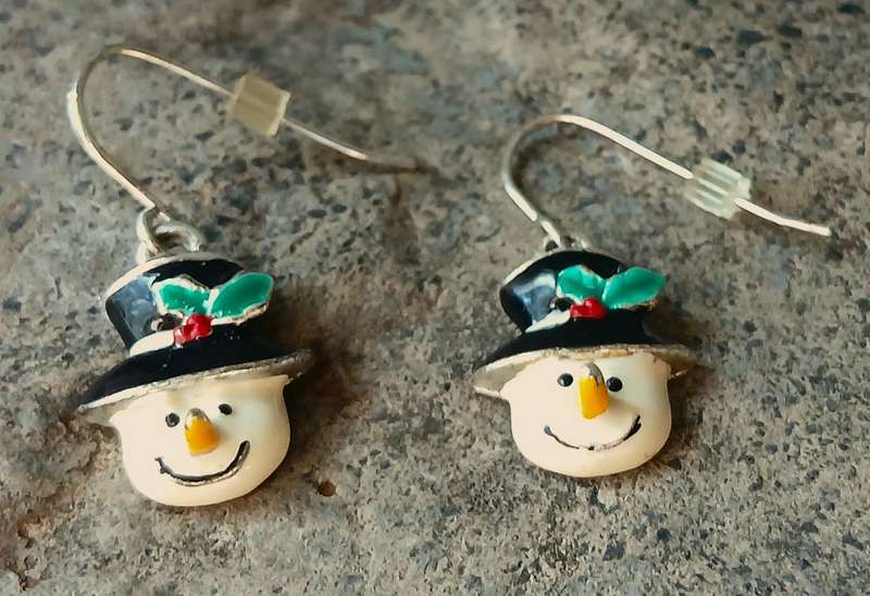 Vintage Snowman Dangle Earrings | Enamel on Silver Tone | Cheerful Christmas Holiday Fun