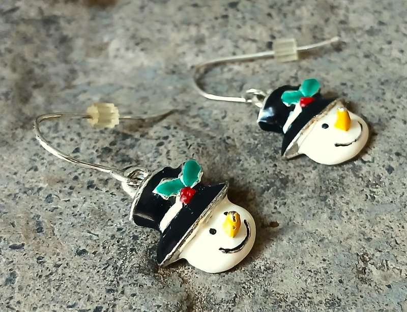 Vintage Snowman Dangle Earrings | Enamel on Silver Tone | Cheerful Christmas Holiday Fun