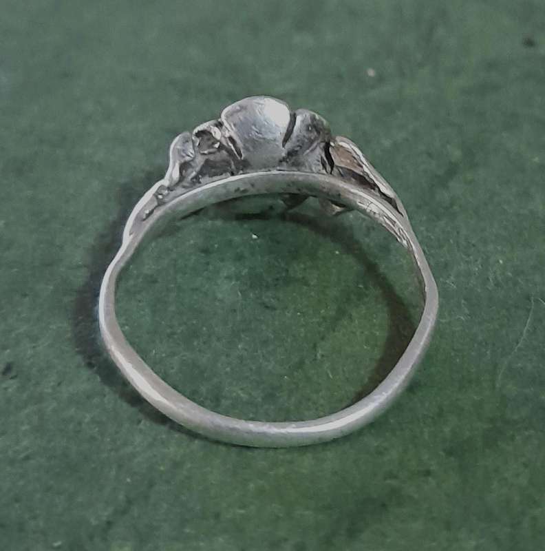Vintage Sterling Silver Rose Ring | Romantic Floral Design with Leaf Accents