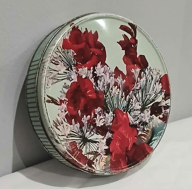 Vintage Weston's Assorted Biscuit Tin | Red Floral Design | 23.6cm Diameter