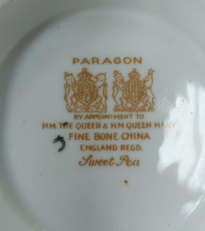 21 Piece Tea Set