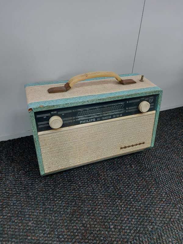 Philips All - Transistor VHF/FM-AM