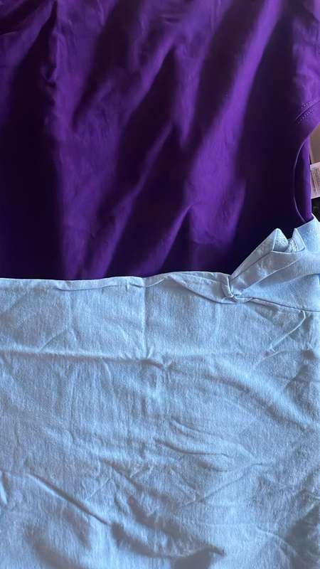 Discounted bulk leftover new stock t-shirts