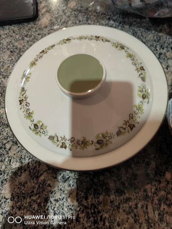 Royal Doulton bowls x 2