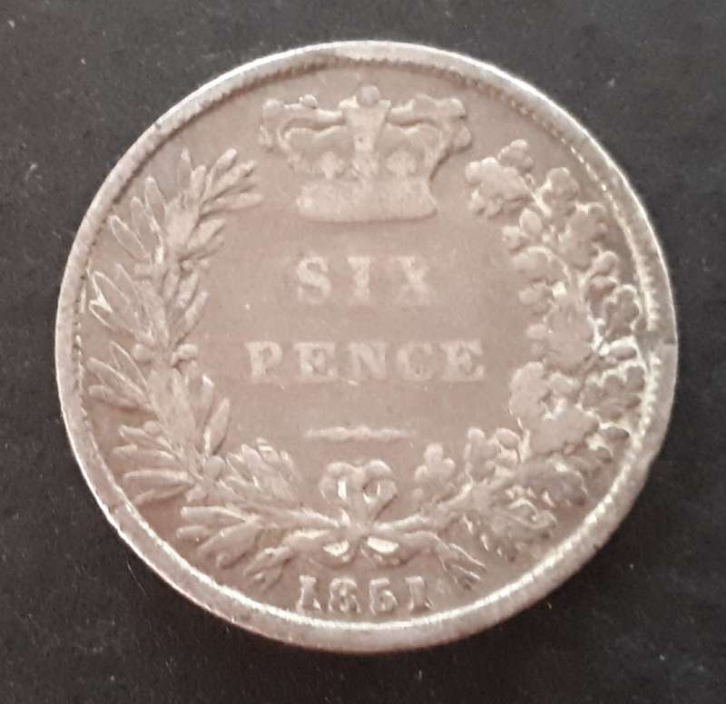 1851 GREAT BRITAIN SIXPENCE