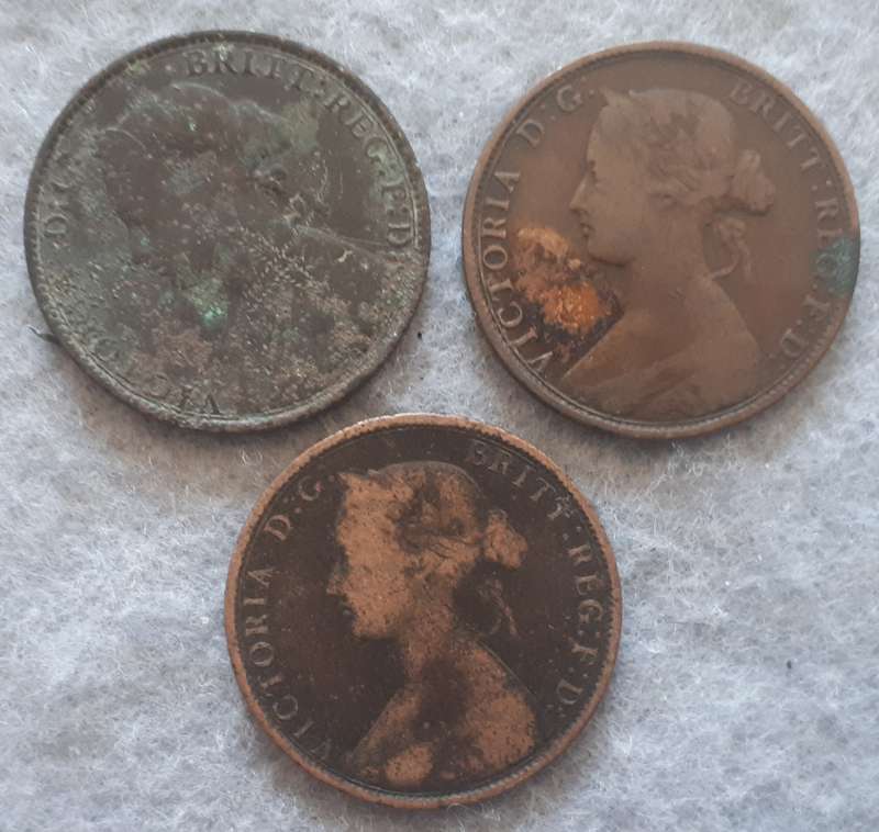 1874 +  GREAT BRITAIN HALF PENNY TRIO