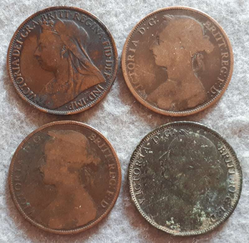 1885 - 1899 GREAT BRITAIN ONE PENNY (X 4)