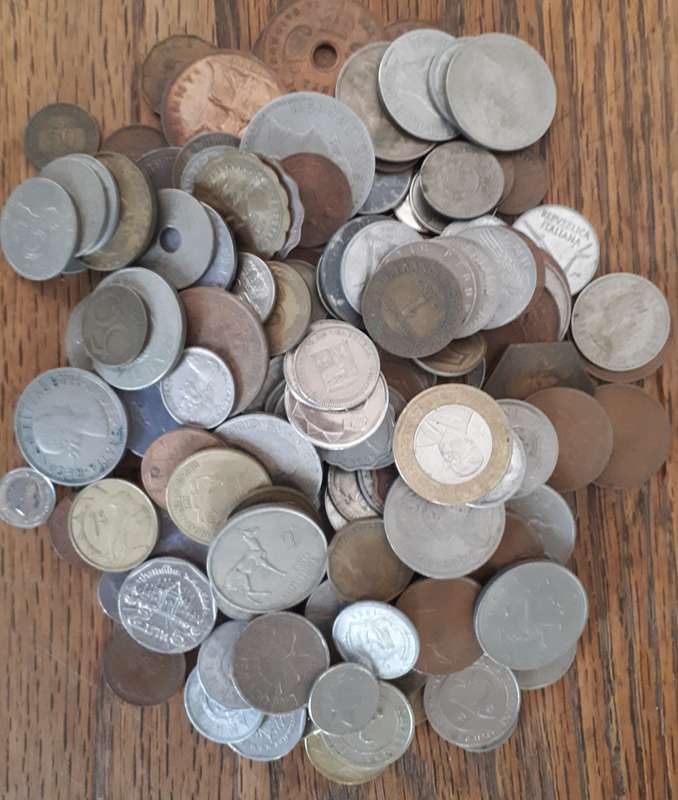 170 x WORLD COIN LOT