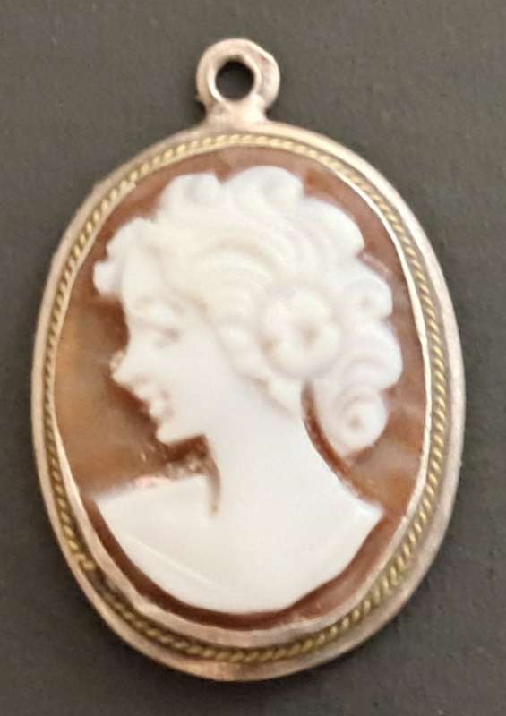 CAMEO : SILVER