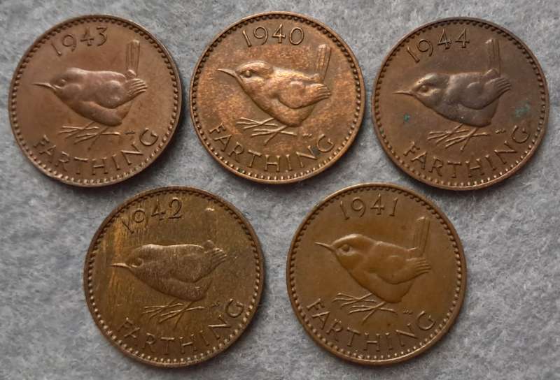 1940 - 1944 GREAT BRITAIN FARTHINGS