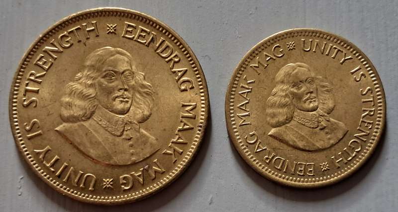 1961 RSA 1/2 & 1 CENT PAIR : GREAT CONDITION