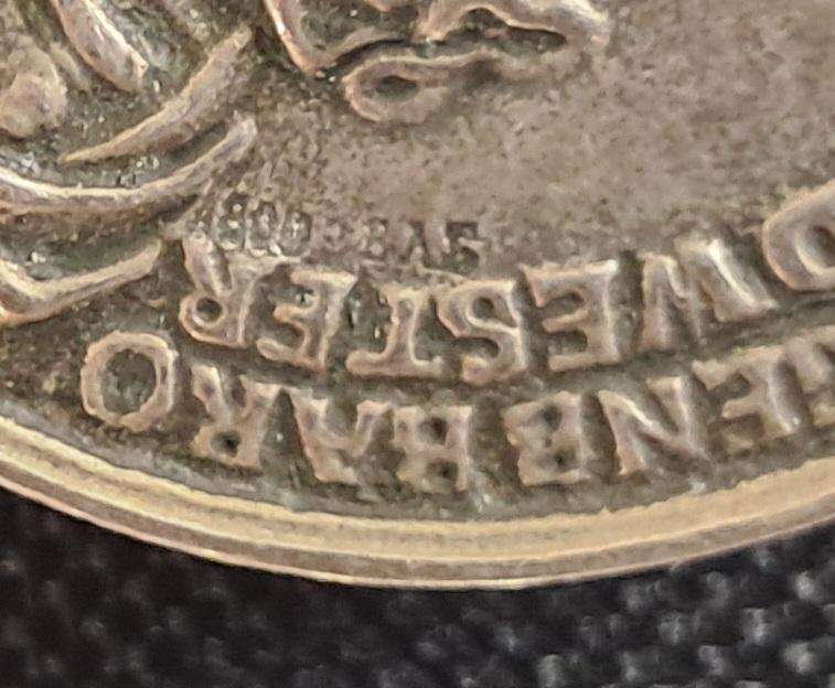 VINTAGE SILVER FOLDING LOUPE : MAGNIFIER