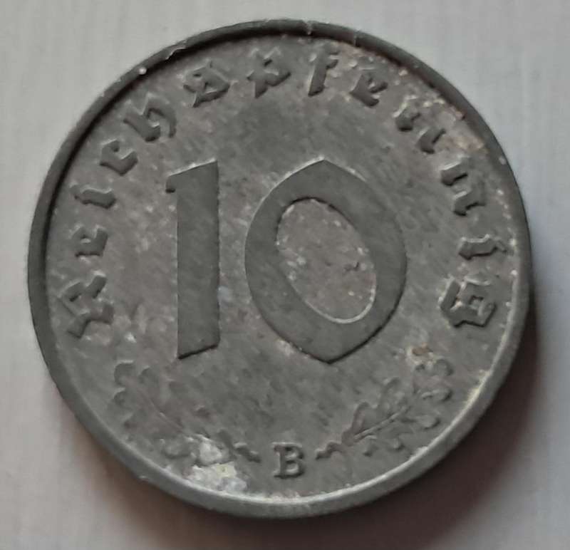 1944 DEUTSCHE REICH 10 PFENNIG (B)