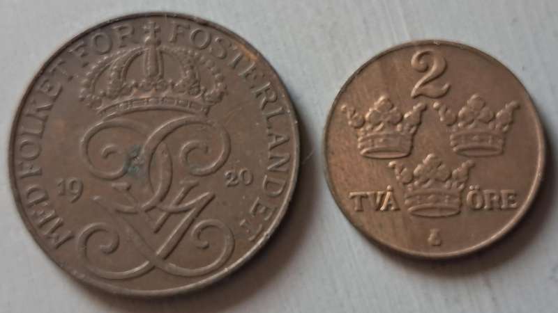 1920 & 41 SWEDEN 5 & 2 ORE PAIR