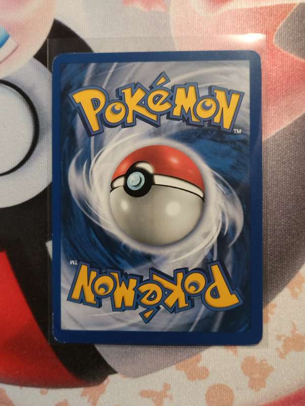 Pokemon Trading Card Game - Pokemon Center #85 Pokemon Base Set (1)
