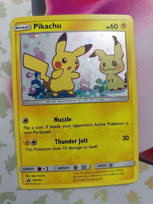Pokemon Trading Card Game - Pikachu #SM162 Pokemon Promo - 2019 - Holo